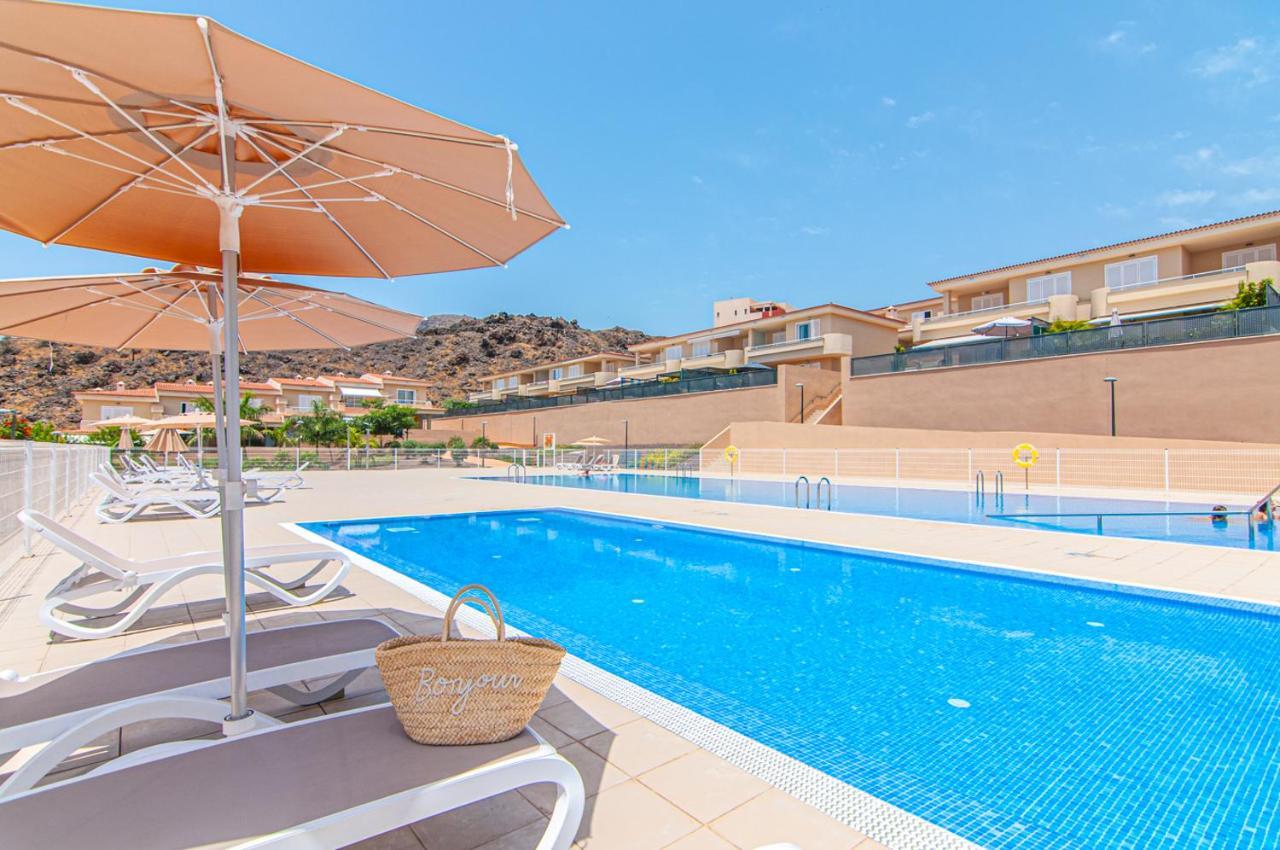 Black Beach Luxury Vacation House Puerto de Santiago  Eksteriør billede